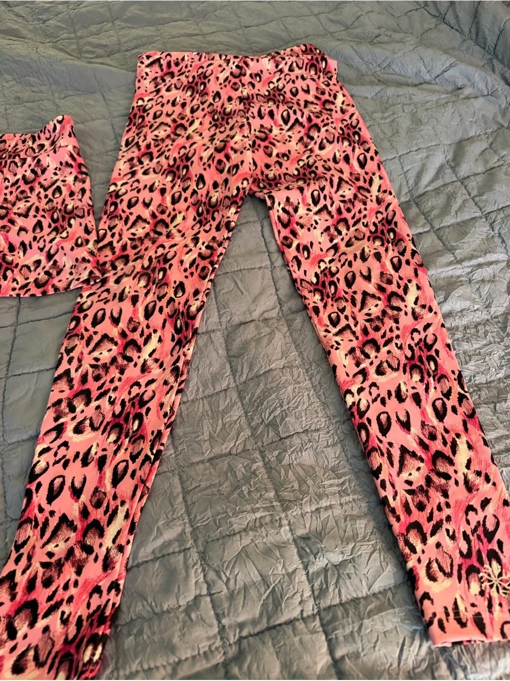 Bloch Pink Leopard Print Leggings and Shorts Girls Size 14